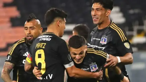 Lucas Cepeda y sus compañeros, Photosport