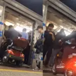 Sujeto ingresó en moto a vagón del Metro, Captura 