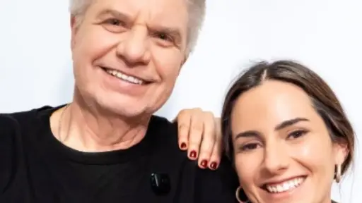 Rosario Bravo y su pareja en nuevo podcast, Instagram