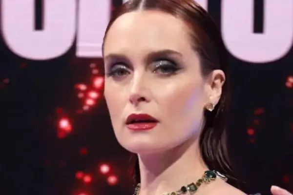 Begoña Basauri  ,   