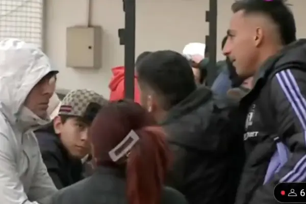 Altercado de Javier Correa con hincha azul ,Captura de pantalla 