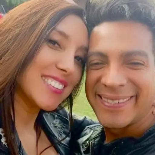 Juan David Rodríguez y Yamila Rosales ,Redes sociales