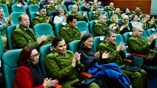 Importante ceremonia de Carabineros de Chile, red X