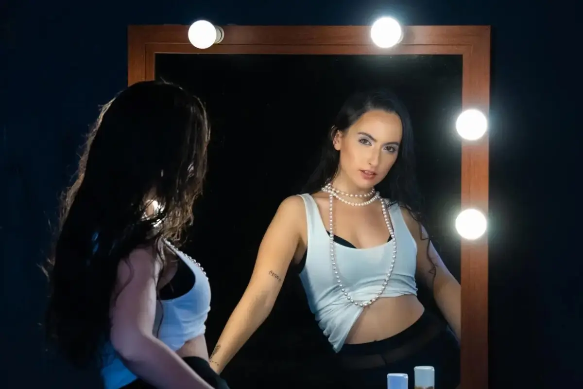 Shirel , Redes sociales | Referencial