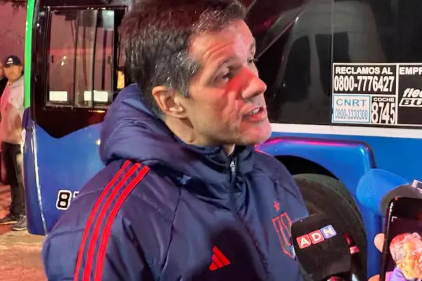 Michael Clark se mostró consternado ,red X