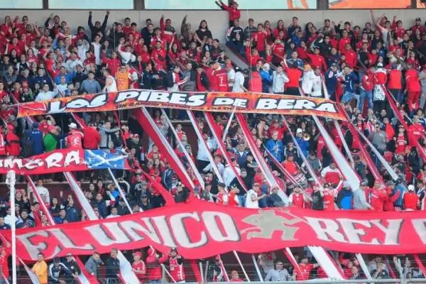 ¿Qué tan peligrosa es la barra brava de Independiente? ,Redes sociales | X
