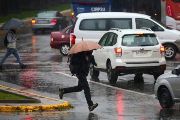 Lluvia en Santiago ,Redes Sociales