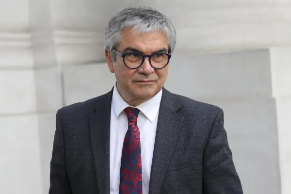 Mario Marcel presenta su renuncia al Ministerio de Hacienda ,Redes sociales | Referencial