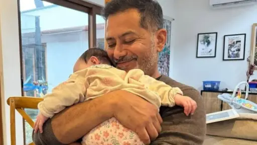 Pedro Ruminot y su pequeña Mila, Instagram