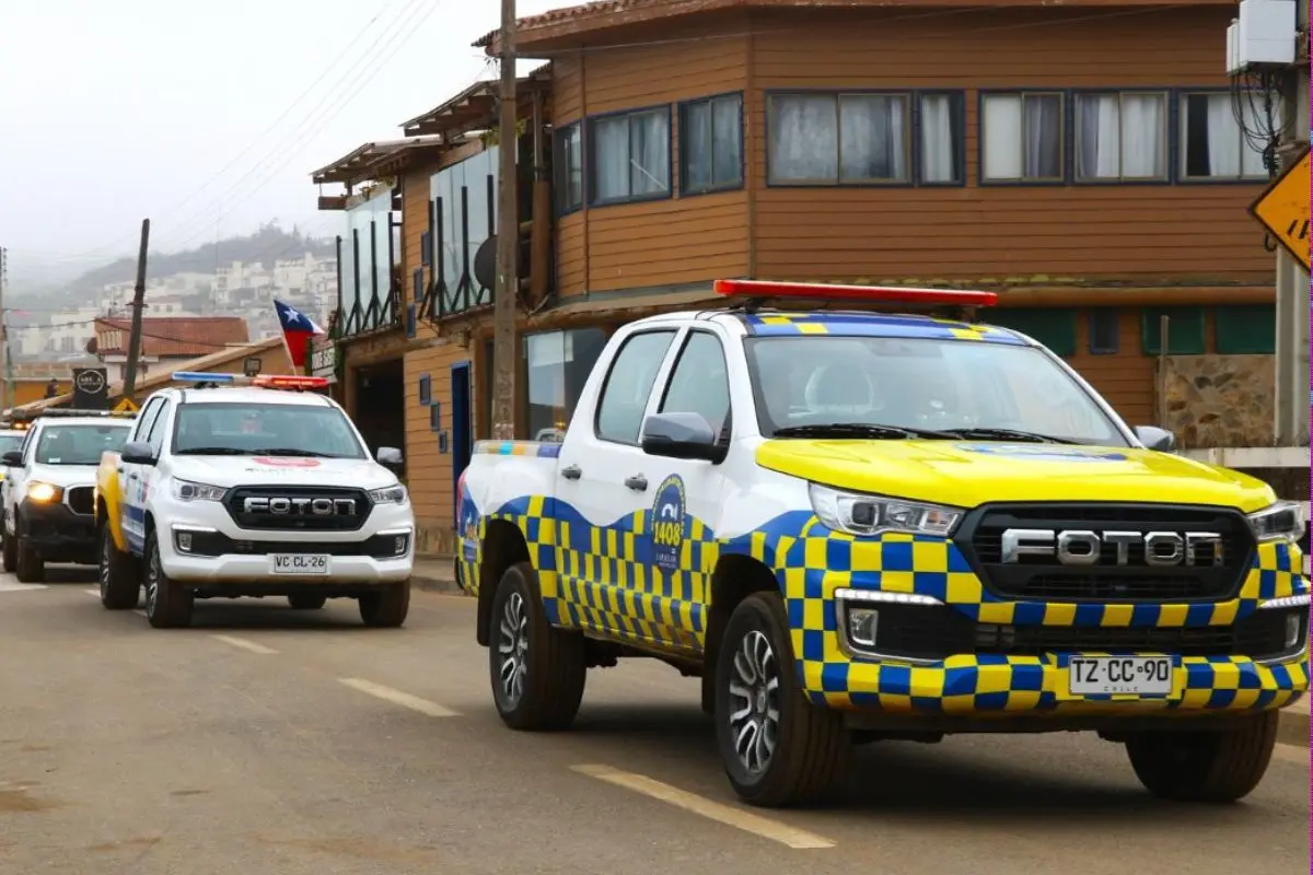 Menores de edad no podrán salir a la calle en solitario, red X
