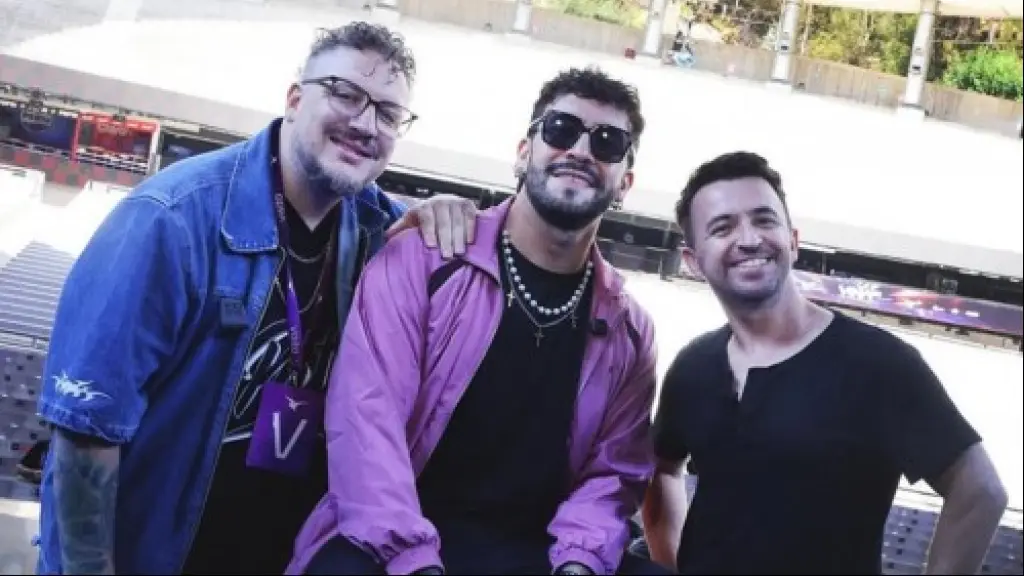    - Megamedia-Edo Caroe, Alejandro Barros, Tomás Leiva