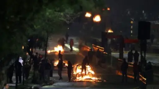 Serios incidentes en Santiago a 52 años del Golpe Militar, red X