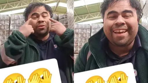Juan Pablo Álvarez en su trabajo, Captura de pantalla