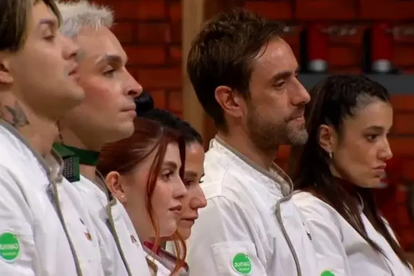 Emotiva despedida sorprende en Top Chef VIP tras un capítulo lleno de tensión y nerviosismo ,captura 