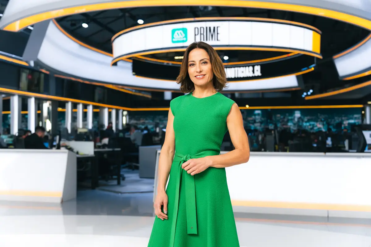 Constanza Santa María fue oficializada en Mega, Mega | Cedida