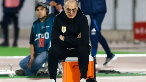 Marcelo Bielsa la noche de este martes en el Estadio Nacional, Cedida