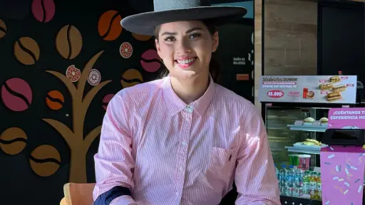 Miss Paine ya vive las Fiestas Patrias, Cedida
