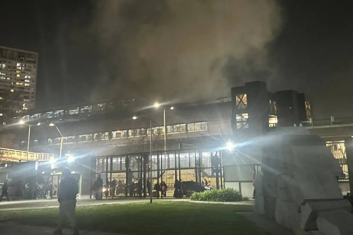 Metro de Santiago , redes sociales