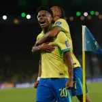 Estevao anotó el 1-0 en el Maracaná, red X
