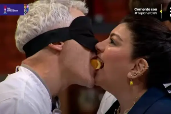 Ricardo Fernández y Fernanda Fuentes  ,captura