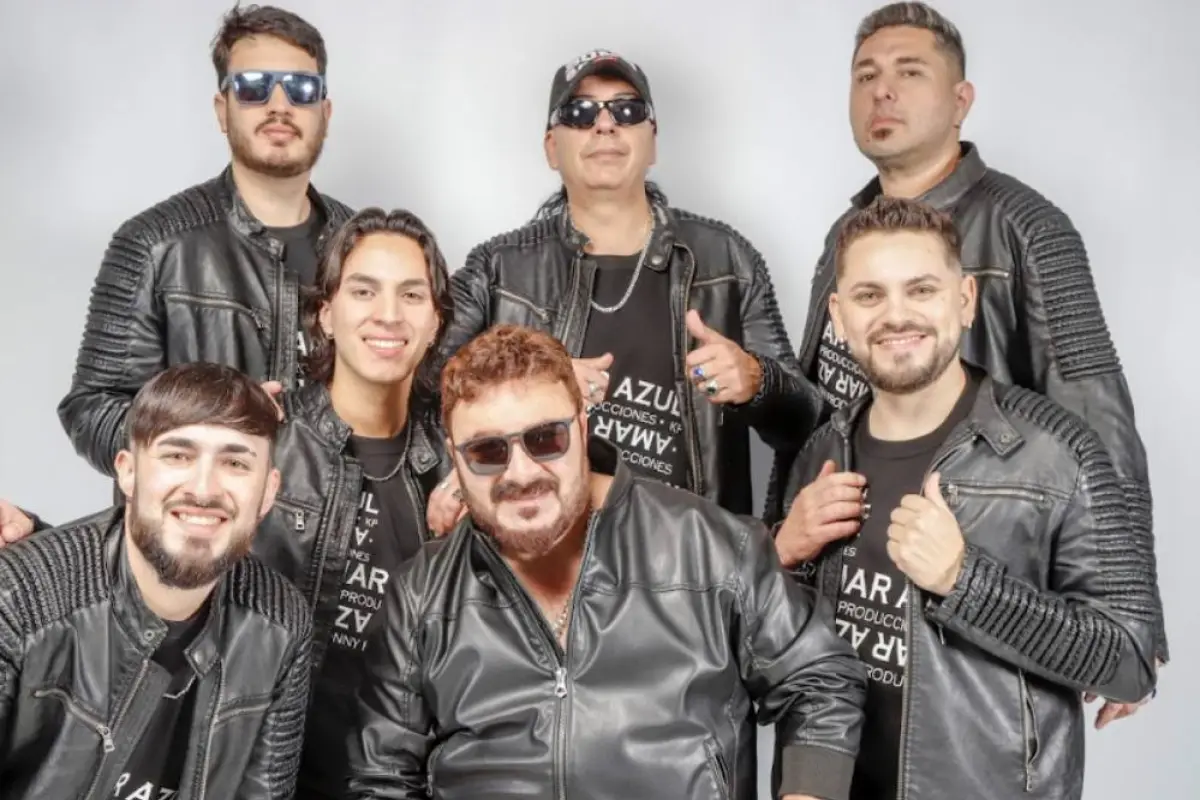 Amar Azul, Instagram