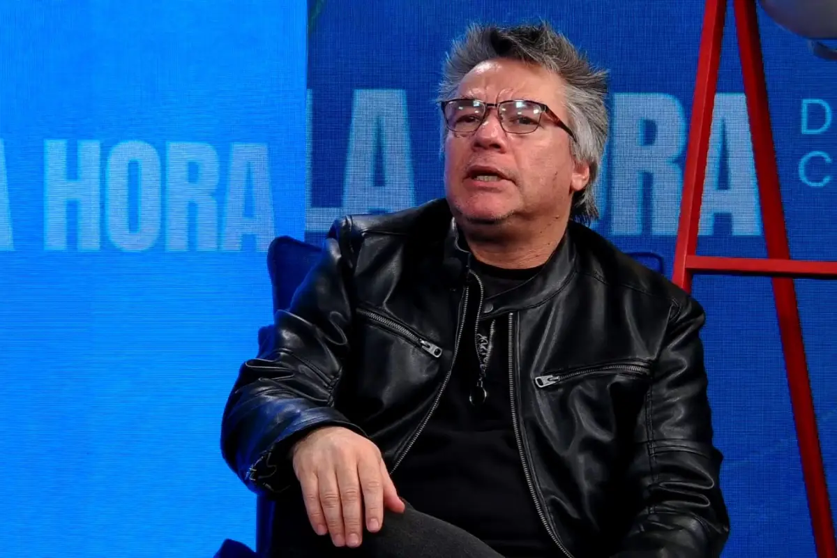   , La hora - Entrevista Patricio Rojas Saá