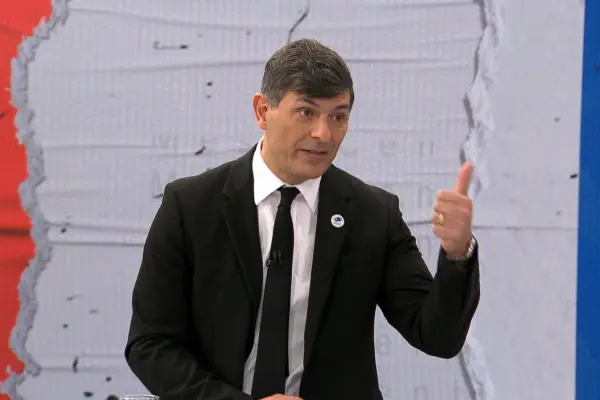 Franco Parisi  ,Captura | T13