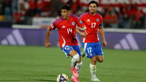La Roja no pudo con Uruguay en el Nacional, red X