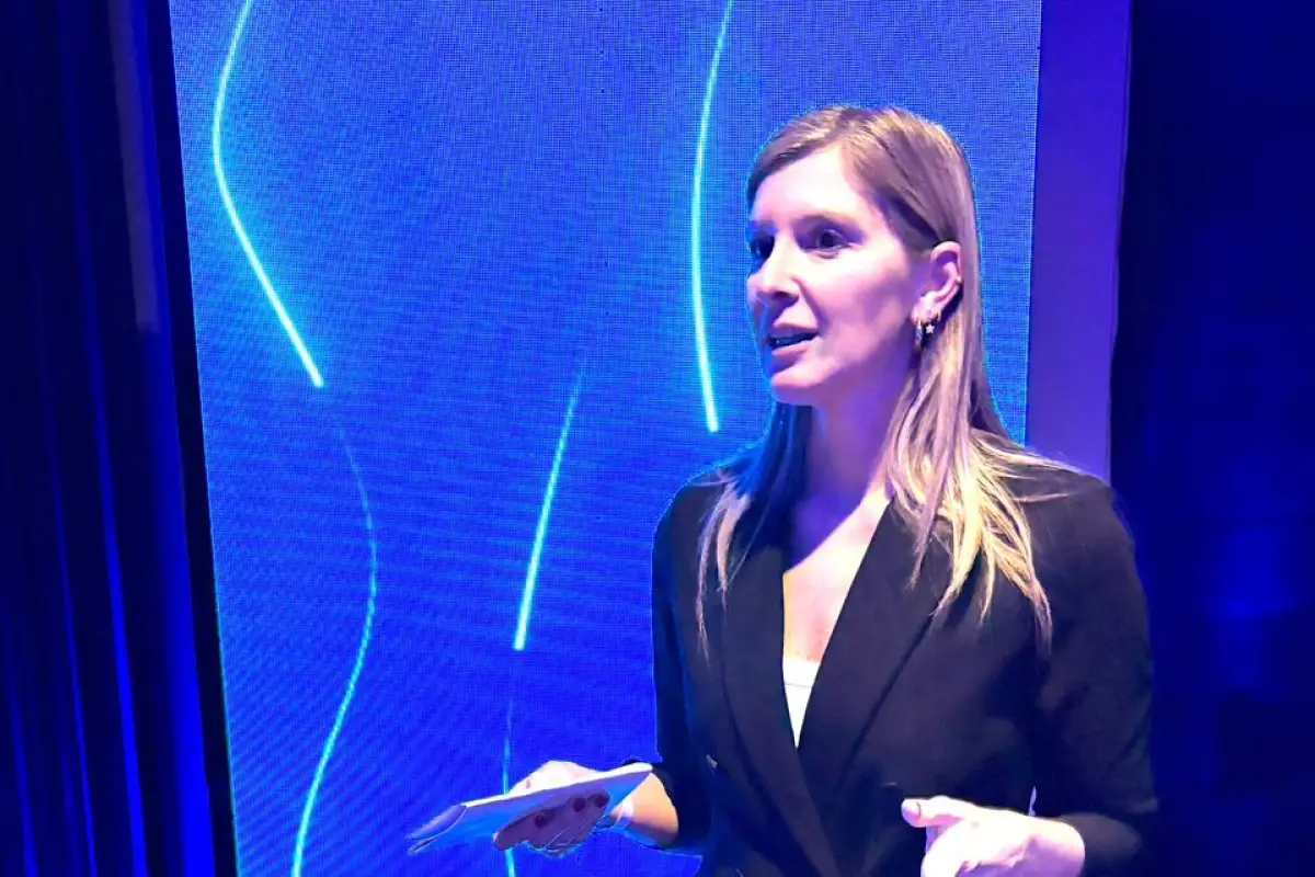 Marcela Sabat , Cedida