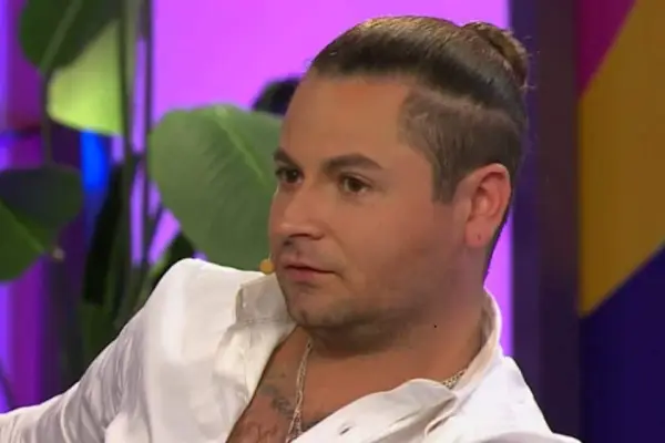 Princeso se manda tremendo spoiler de Mundos Opuestos ,Canal 13 | Captura