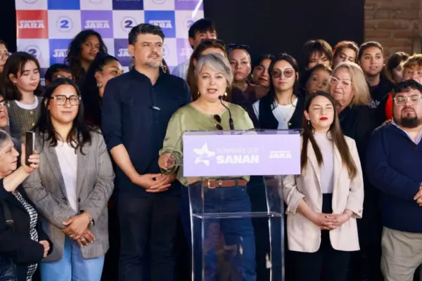 Jeannette Jara presentó su propuesta sobre salud dental ,Cedida