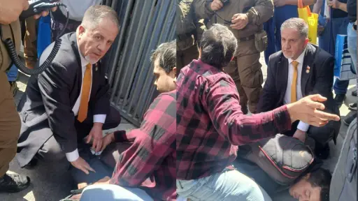 El diputado evitó que la gente linchara al delincuente, red X