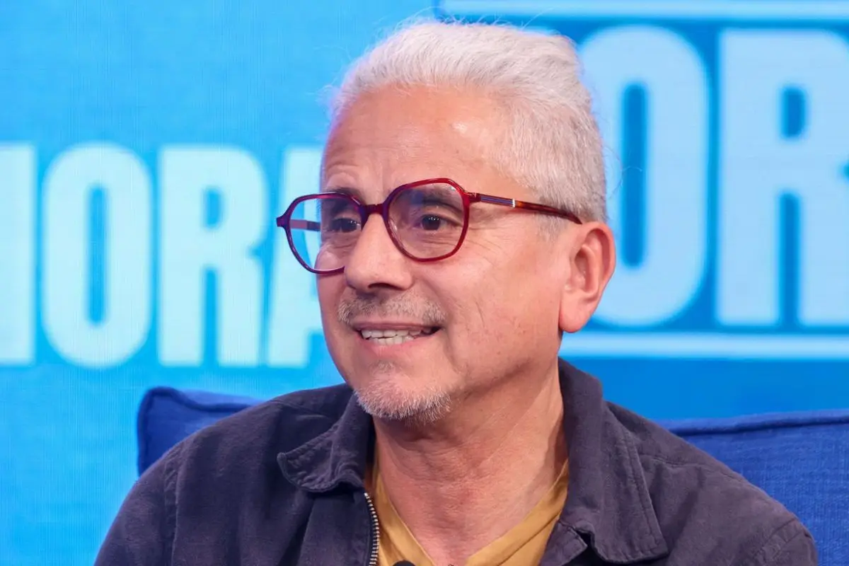 Pablo Herrera en el estudio de La Hora, Juan Pablo Carmona