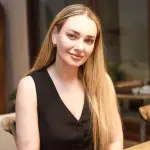 Daniela Nicolás, Instagram