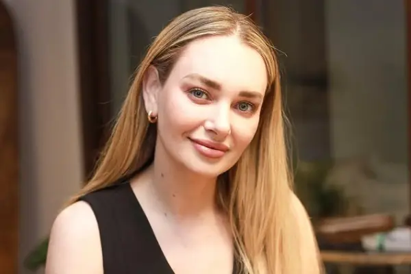 Daniela Nicolás ,Instagram