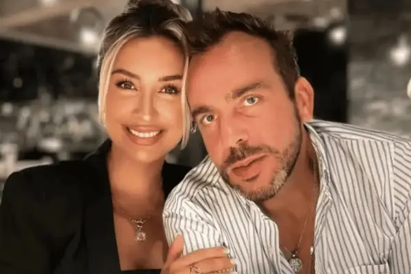 La mediática pareja parecía muy enamorada ,Instagram