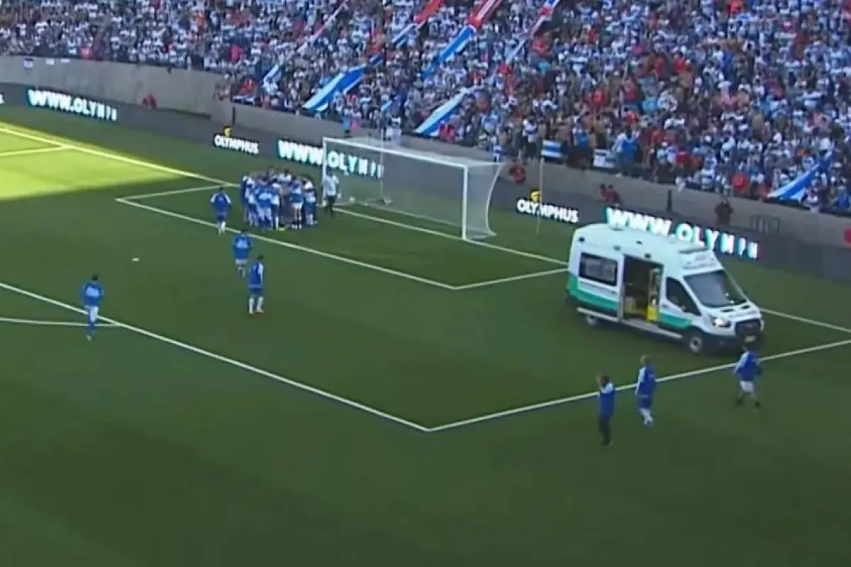 Patricio Toledo se desploma en el Claro Arena, Captura 