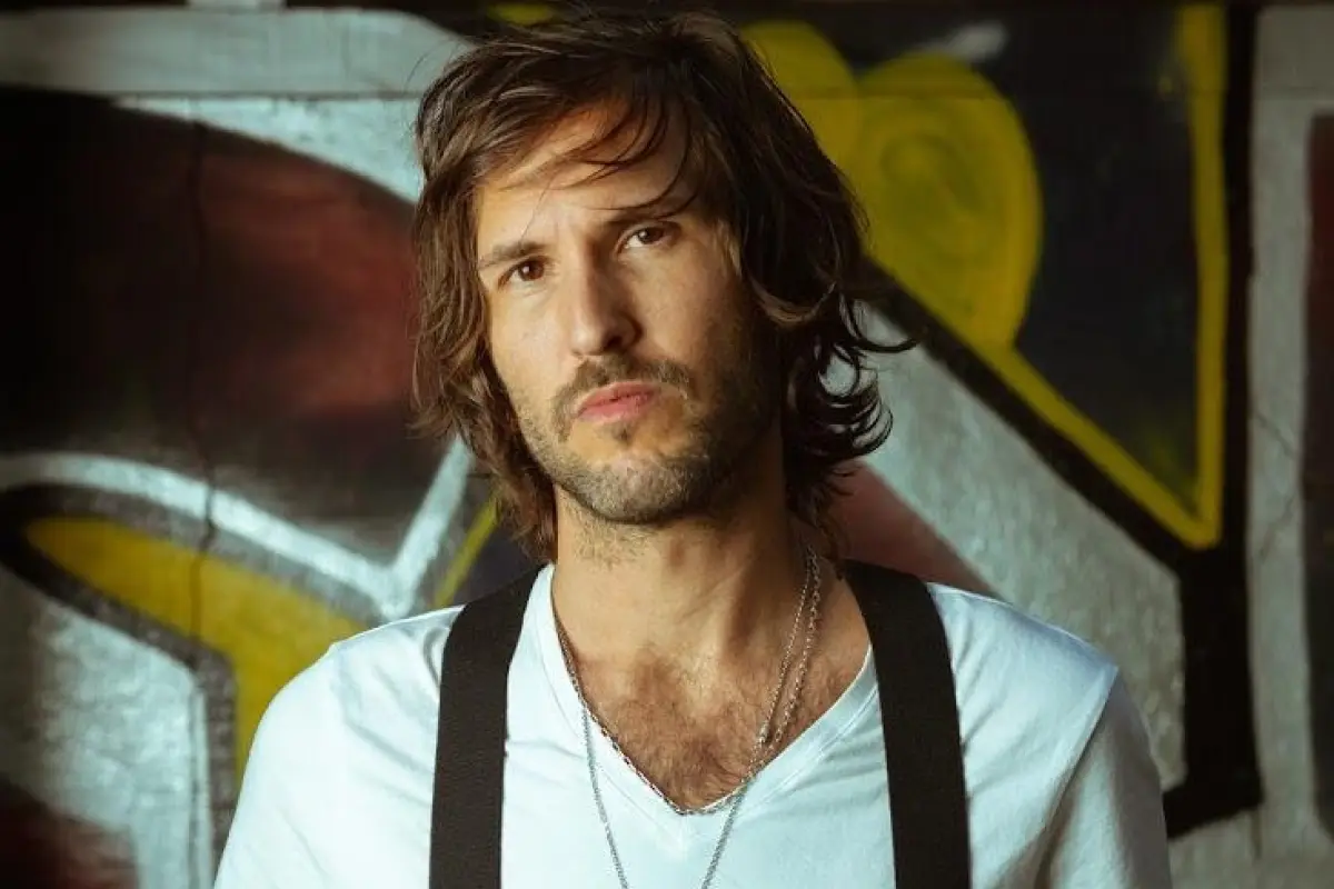 Gonzalo Yáñez , Redes sociales | Referencial