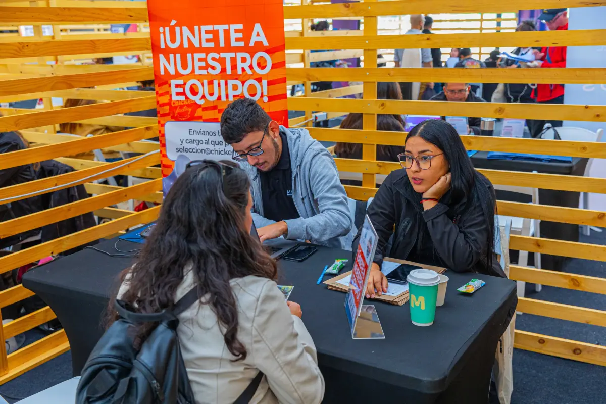 Lo Barnechea abre más de 1.800 vacantes en Feria Laboral “Conecta Empleo” , Redes sociales | Referencial