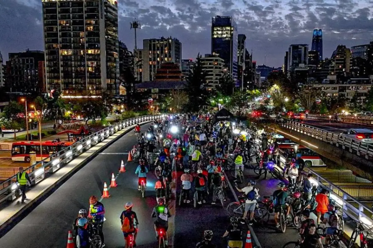 CicloRecrovía Nocturna, Infogate.cl