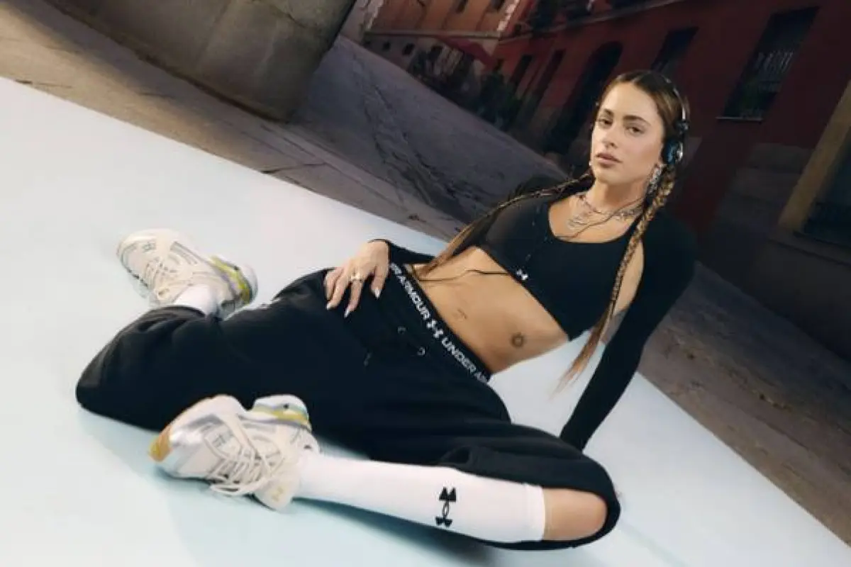 Tini Stoessel, redes sociales