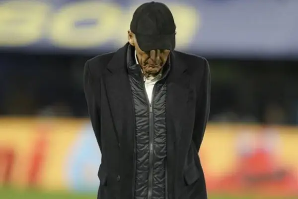 Russo es el actual DT de Boca Juniors ,red X