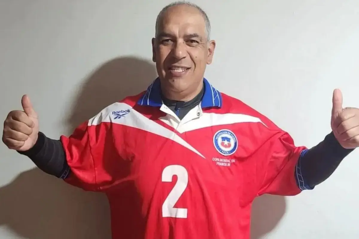 Cristián Castañeda con la 2 de la Roja, Instagram