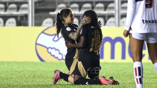 Mary Valencia suma 3 goles en la Copa, red X