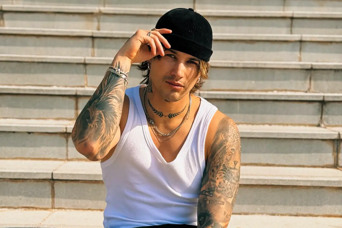 Nicolás Solabarrieta, Instagram