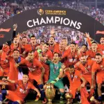 Toselli fue campeón de la Copa América Centenario, red X