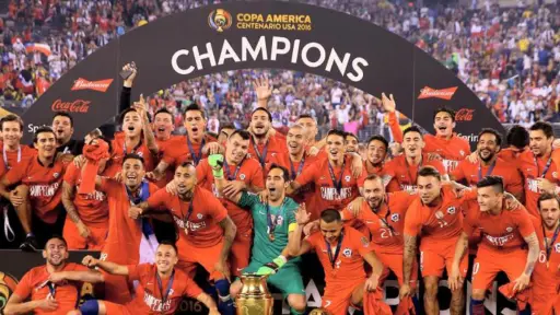 Toselli fue campeón de la Copa América Centenario, red X