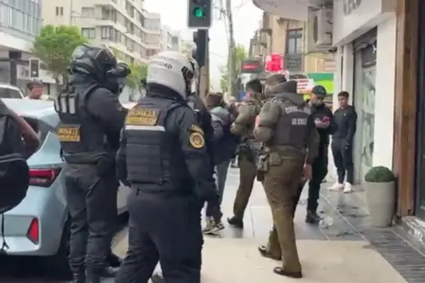 El hecho ocurrió en pleno centro de Viña del Mar ,red X