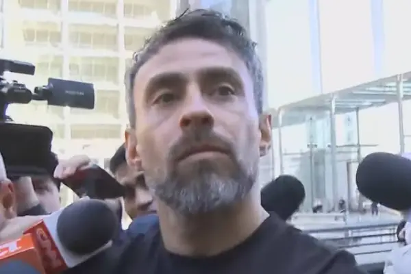 Jorge Valdivia ,Redes Sociales