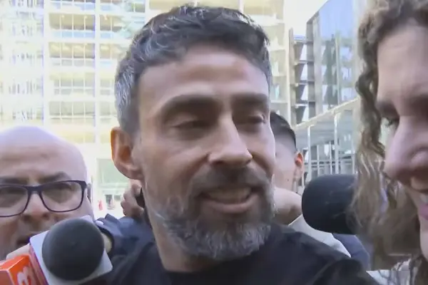 Jorge Valdivia ,Redes Sociales